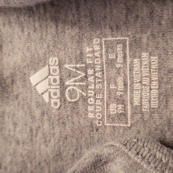 Adidas grey short sleeve onesie/bodysuit - Picture 2 of 3